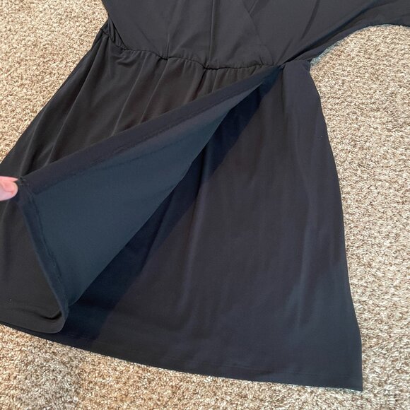 Size Large H&M little black faux wrap dress with 3/4 sleeves - Picture 6 of 11